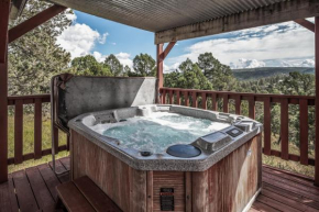 White Mountain Chateau , 4 BRs, Sleeps 10, Hot Tub